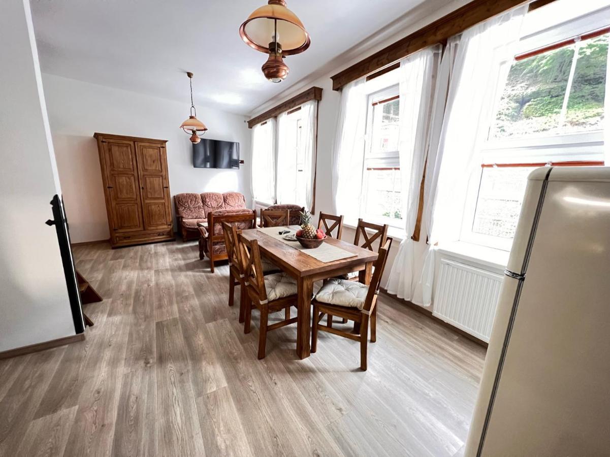 Pension Pod Skalou Хренско Экстерьер фото