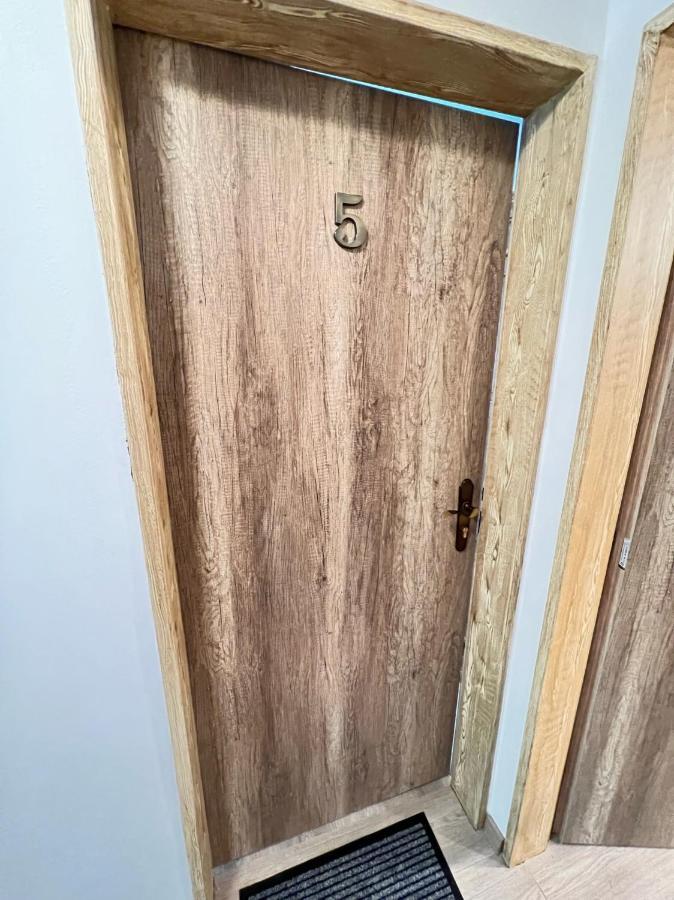 Pension Pod Skalou Хренско Экстерьер фото
