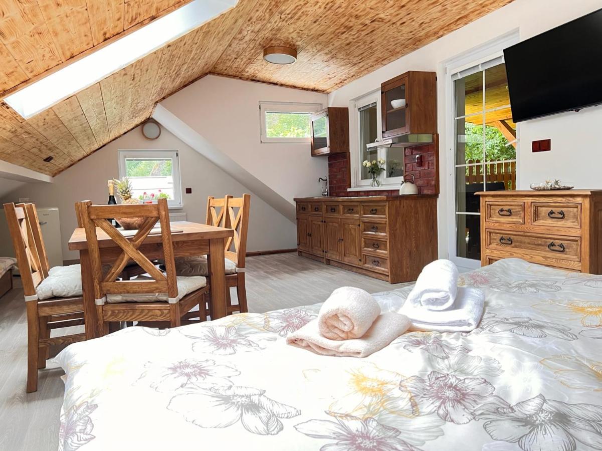 Pension Pod Skalou Хренско Экстерьер фото