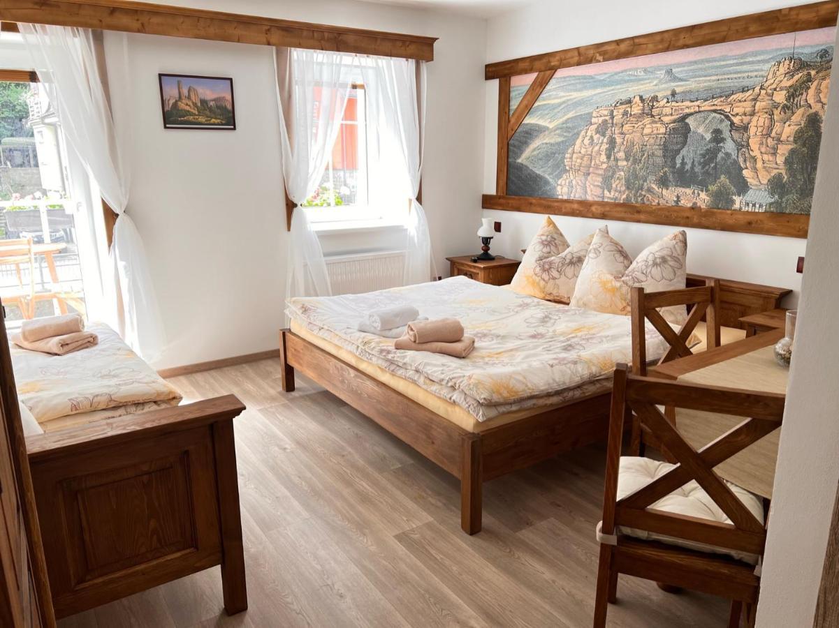 Pension Pod Skalou Хренско Экстерьер фото